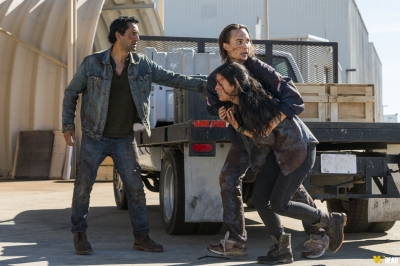 fear-the-walking-dead-s03e01-eye-of-the-beholder-002.jpg