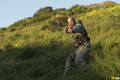 Click to view full size image
==============
fear-the-walking-dead-s03e05-burning-in-water-drowning-in-flame-034.jpg fear-the-walking-dead-s03e05-burning-in-water-drowning-in-flame-034.jpg