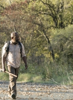 fear-the-walking-dead-s04e01-whats-your-story-013.jpg