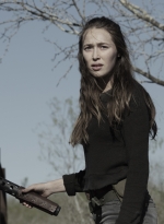 fear-the-walking-dead-s04e09-people-like-us-076.jpg