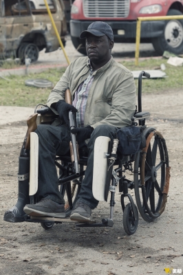 fear-the-walking-dead-s04e11-the-code-013.jpg