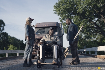 fear-the-walking-dead-s04e11-the-code-044.jpg