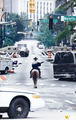 S01E01 - Days Gone Bye
