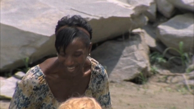 twd1x03_1019.jpg