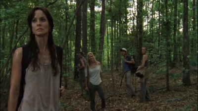 twd2x02_0212.jpg
