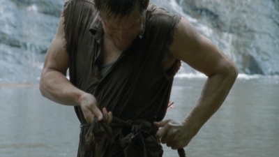 twd2x05_0389.jpg