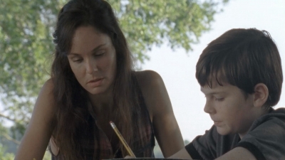 twd2x07_0101.jpg