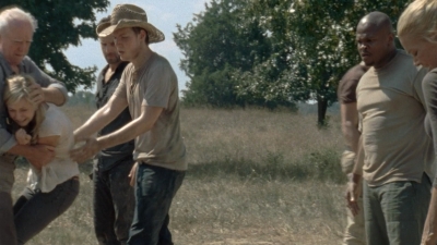 twd2x08_0049.jpg