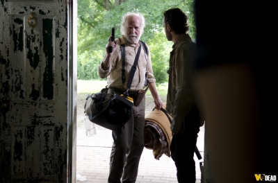 S03E01 - Seed
