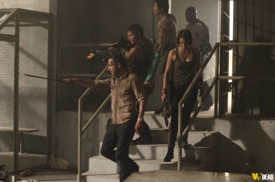 S03E01 - Seed
