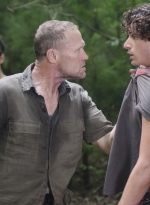 the-walking-dead-s03e06-hounded-023.jpg