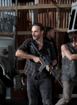 the-walking-dead-s03e09-suicide-king-030.jpg