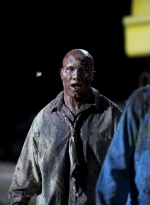 the-walking-dead-s03e09-suicide-king-035.jpg