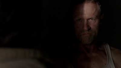twd315-000299.jpg
