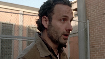 twd315-002812.jpg
