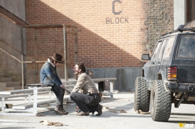 S03E16 - Welcome To The Tombs

