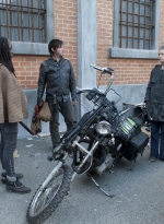 the-walking-dead-s03e16-welcome-to-the-tombs-042.jpg