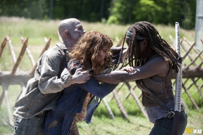 S04E02 - Infected
