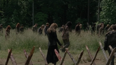 Click to view full size image
==============
thewalkingdead0402-0770.jpg thewalkingdead0402-0770.jpg