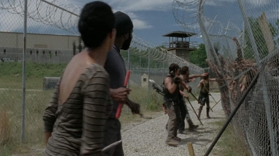 Click to view full size image
==============
thewalkingdead0402-2052.jpg thewalkingdead0402-2052.jpg