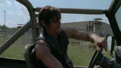 Click to view full size image
==============
thewalkingdead0402-2449.jpg thewalkingdead0402-2449.jpg
