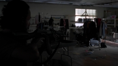 Click to view full size image
==============
twd0502-1976.jpg twd0502-1976.jpg