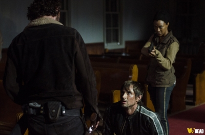 S05E03 - Four Walls and a Roof
