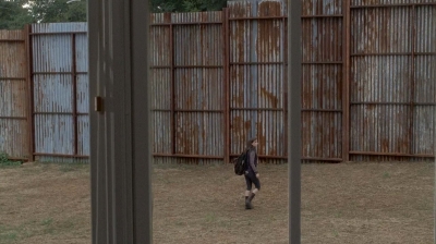Click to view full size image
==============
twd0512-2275.jpg twd0512-2275.jpg