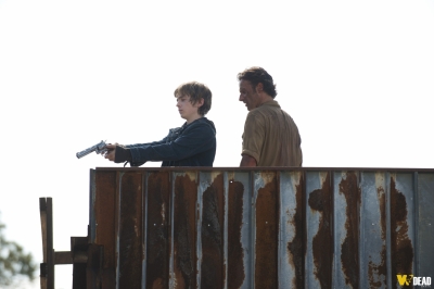S06E05 - Now
