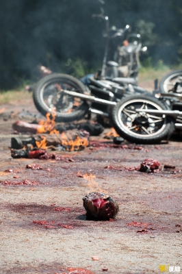 S06E09 - No Way Out
