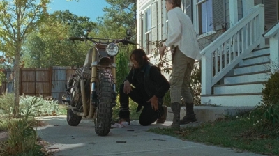 twd0614-0327.jpg