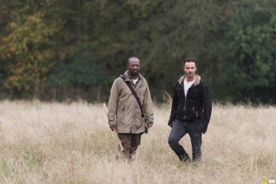 S06E15 - East
