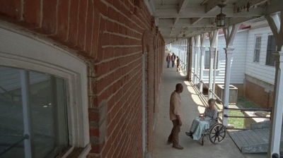 twd0702-0833.jpg