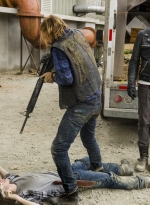 Filename=the-walking-dead-s07e07-sing-me-a-song-012.jpg
Filesize=2021KiB
Dimensions=2048x1356
Date added=May 12, 2019 the-walking-dead-s07e07-sing-me-a-song-012.jpg