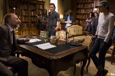 S07E09 - Rock in the Road
