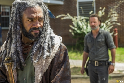 S07E09 - Rock in the Road
