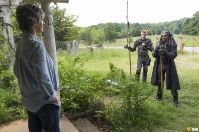 S07E10 - New Best Friends
