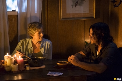 S07E10 - New Best Friends

