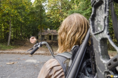 S07E11 - Hostiles and Calamities
