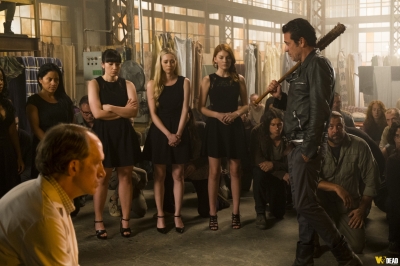 S07E11 - Hostiles and Calamities
