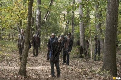 S07E15 - Something They Need
