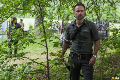 S08E01 - Mercy
