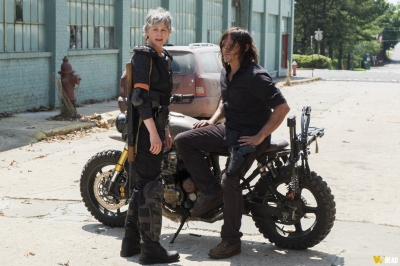 S08E01 - Mercy
