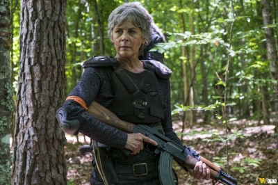 S08E02 - The Damned
