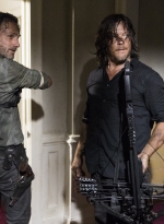 Filename=the-walking-dead-s08e02-the-damned-032.jpg
Filesize=2004KiB
Dimensions=2048x1365
Date added=May 14, 2019 the-walking-dead-s08e02-the-damned-032.jpg