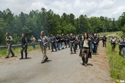 S08E03 - Monsters

