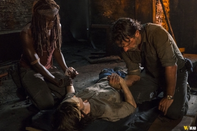 S08E09 - Honor
