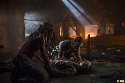 S08E09 - Honor
