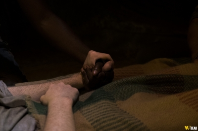 S08E09 - Honor
