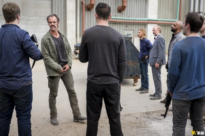 S08E15 - Worth

